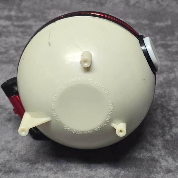 Pokémon Pokeball Togepi Limited Edition Gold Plated 23K Pokemon Card Collect - Picture 11 of 15